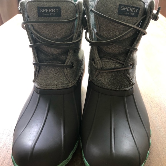 mint sperry duck boots